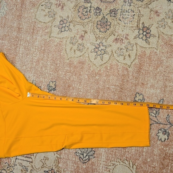 Athleta Ultimate Stash II Capri Gold with Pockets - Size 1X - Picture 6 of 11